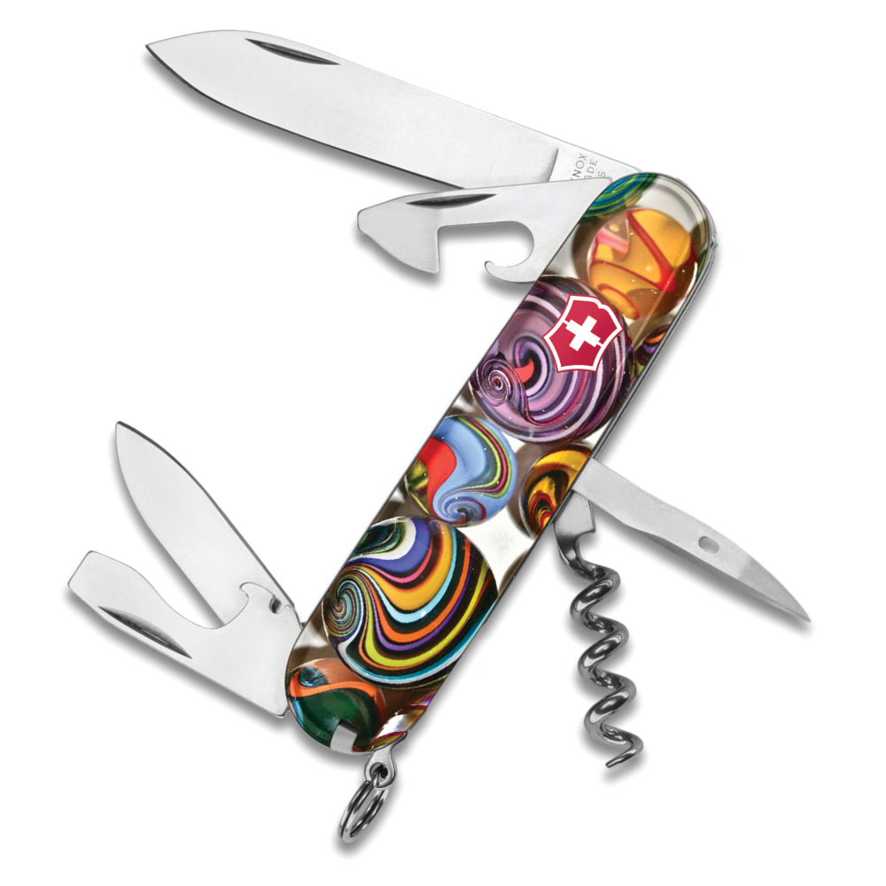  Victorinox Huntsman Swiss Army Knife, 15 Function Swiss Made  Pocket Knife with Large Blade, Screwdriver, Scissors and Wood Saw - Black :  Everything Else