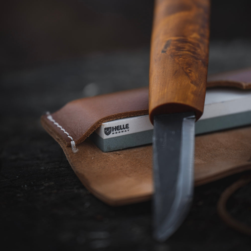 Helle Small Sharpening Stone with Leather Sheath and Helle Knife